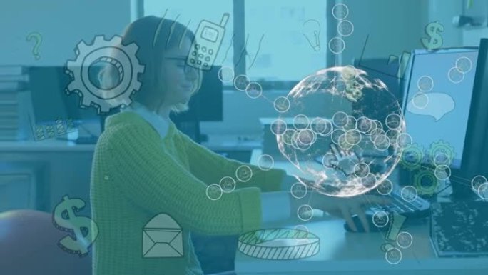 在办公室中使用计算机通过女商人通过网络连接的地球仪动画