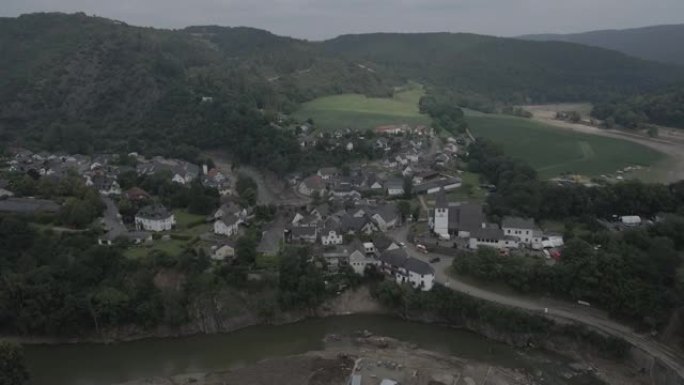 受莱茵兰-普法尔茨州洪水影响的地区的航拍镜头