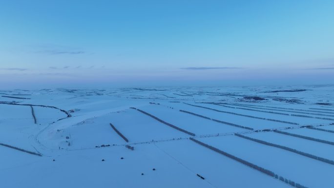 农垦雪原冬季暮色