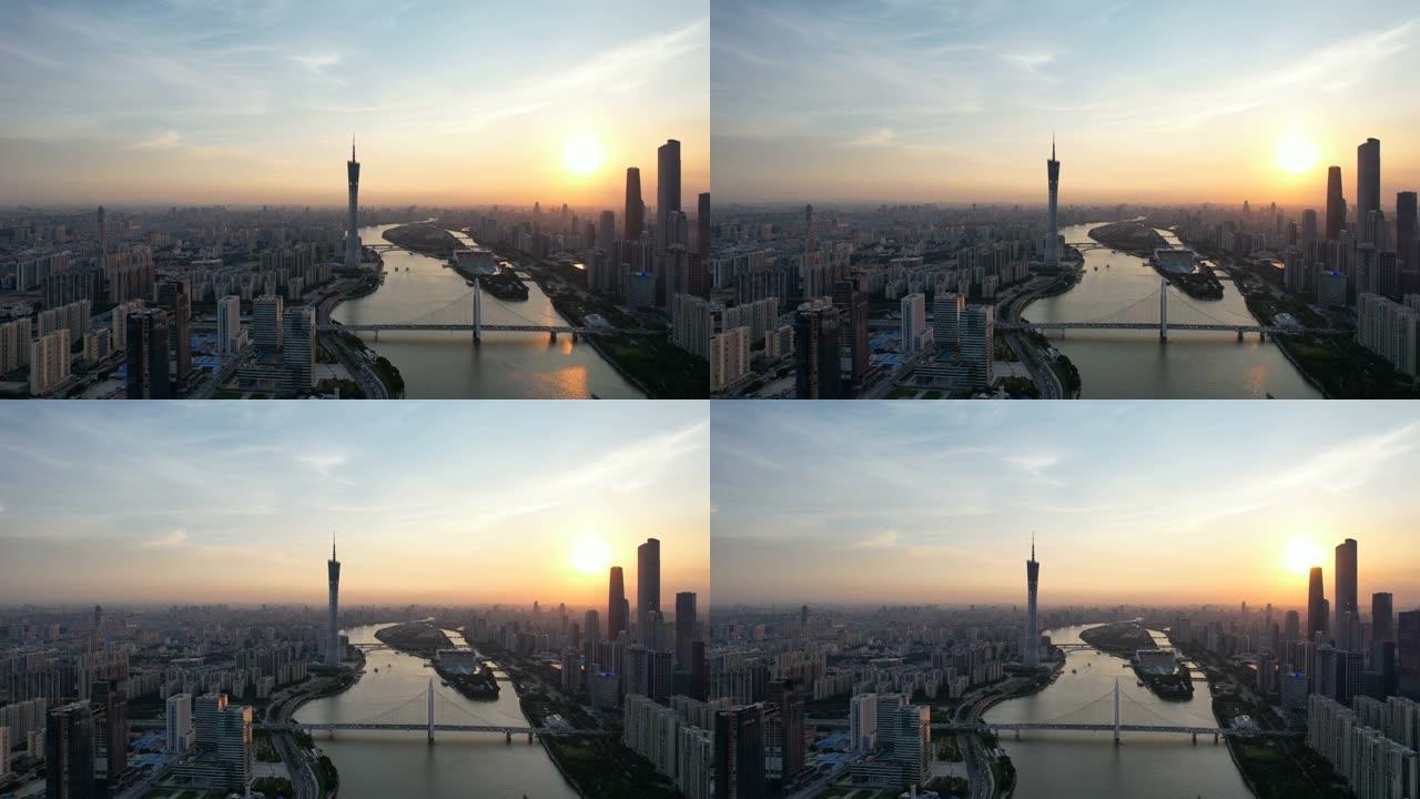日落时城市天际线的平移视图