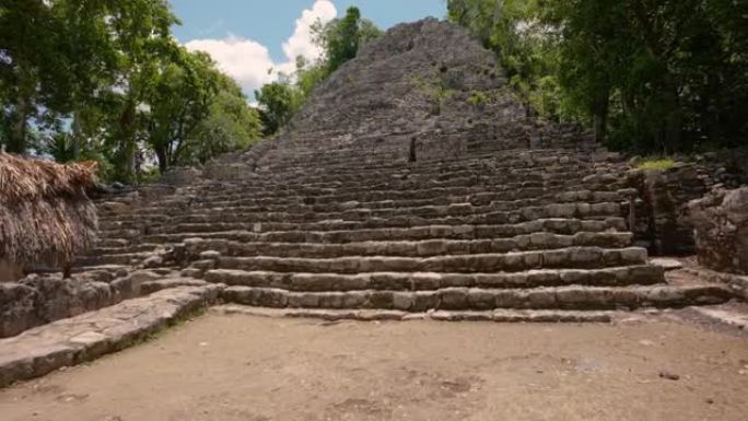 科巴城的玛雅文明金字塔
