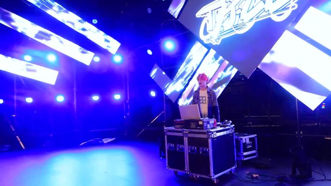 音乐节极光秀打碟劲爆夜场蹦迪 DJ素材