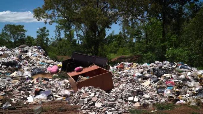 自然界中的垃圾场破坏生态废弃物
