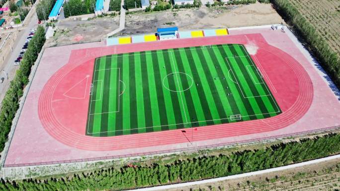 新疆学校足球场 航拍4k10bit422