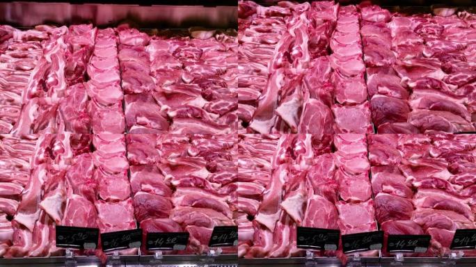 肉店柜台出售各种鲜美的生肉。剁碎的肉在店里。