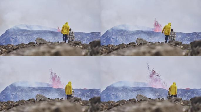 当游客观察到时，一座喷发的火山释放岩浆的稳定镜头