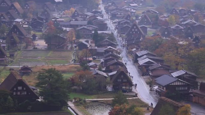 日本岐阜秋季白川子历史村的照片