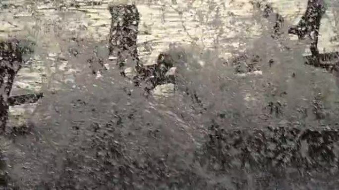 废水处理用水轮机的慢速运动，废水处理用除氧剂。