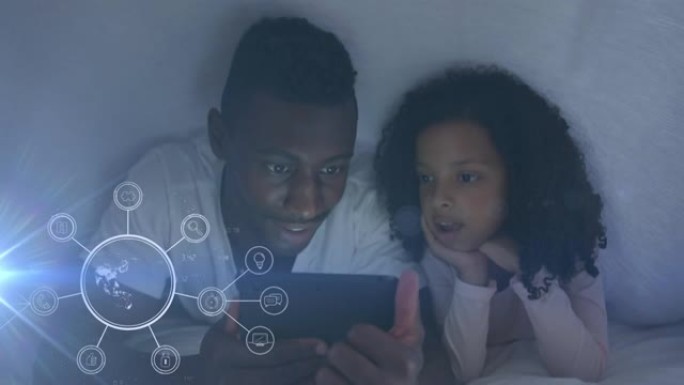 使用平板电脑在全球旋转上微笑的非洲裔美国父亲和女儿的动画