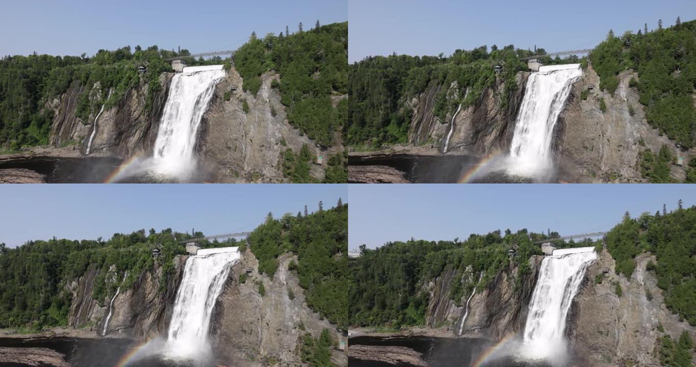 加拿大魁北克市夏季的蒙莫朗西瀑布