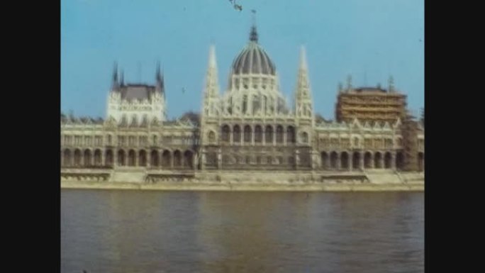 布达佩斯 1978，布达佩斯议会