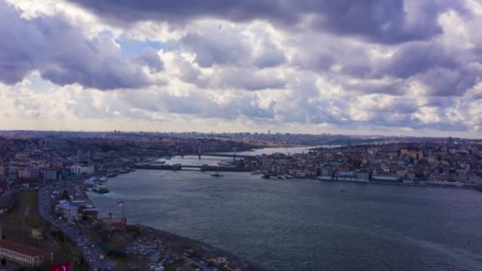 伊斯坦布尔市阴天和金角湾。鸟瞰图