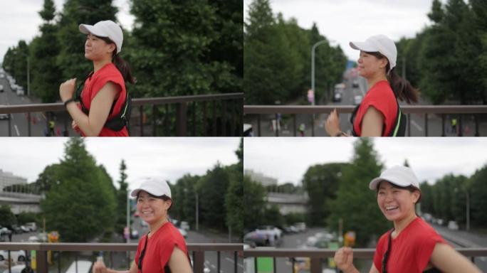 日本女运动员在公共公园跑步