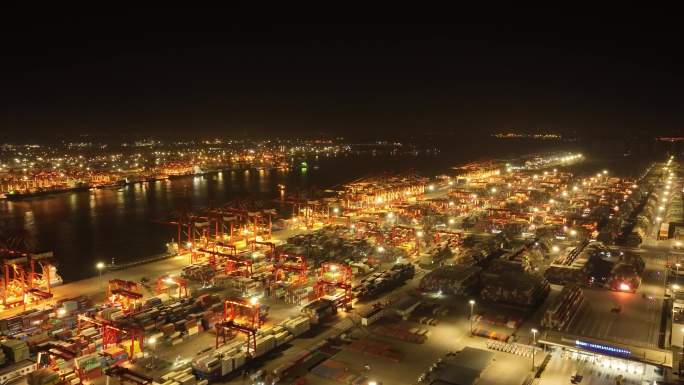 青岛港口码头夜景航拍延时拍摄