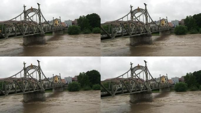 巴伐利亚萨尔扎赫河和劳芬市的洪水2021年7月