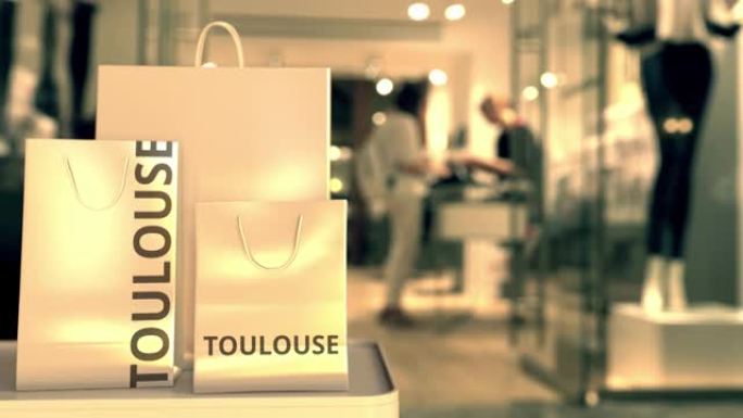 带有图卢兹标题的购物袋，对着模糊的商店入口。法国购物相关3D动画