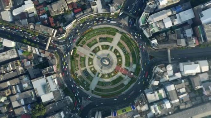 Wongwian Yai环岛旋转景观的4k视频与道路、建筑和交通