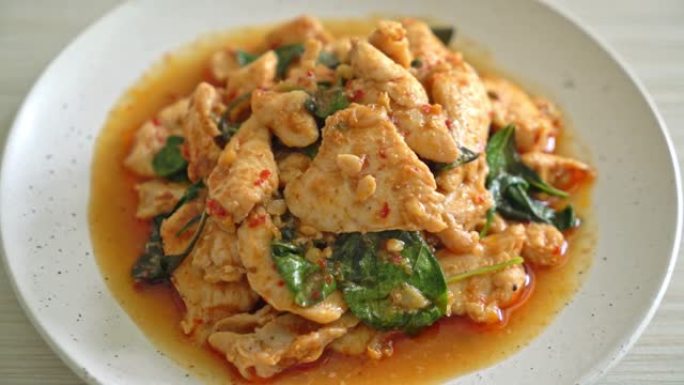 辣椒酱或辣椒酱炒鸡 -- 亚洲美食风格