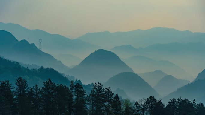 自然山水清晨的山间云雾延时