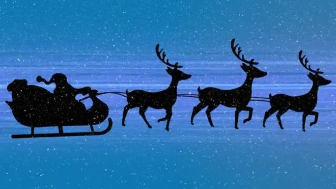 雪落在雪橇上的圣诞老人身上，被驯鹿拉动，蓝色背景上的小径