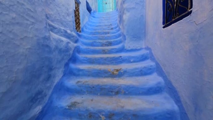 Chefchaouen麦地那旧城的蓝色楼梯