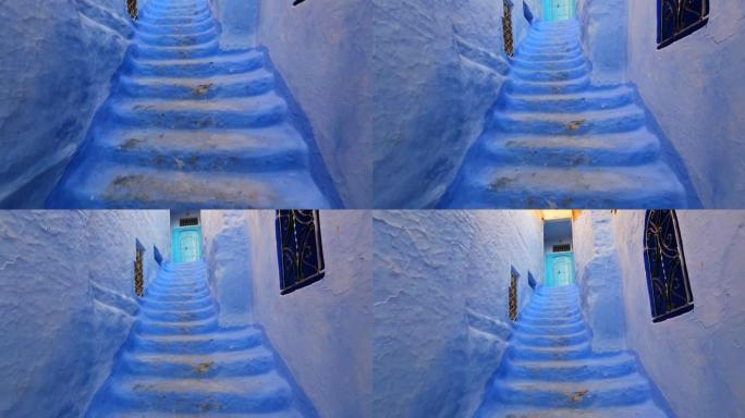 Chefchaouen麦地那旧城的蓝色楼梯