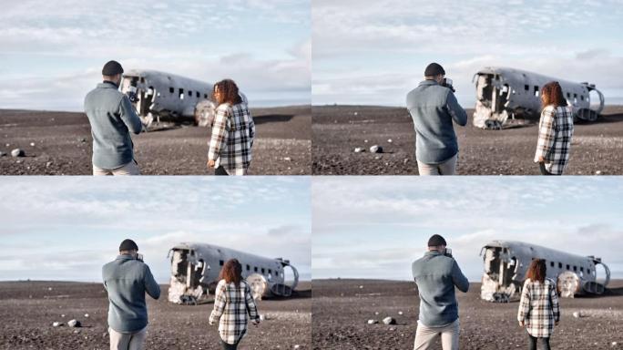一对夫妇在Solheimasandur飞机失事现场拍摄的全景照片