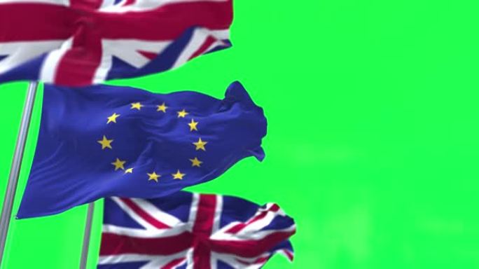 欧盟旗帜在两面英国旗帜之间飘扬，被隔离在绿屏背景上