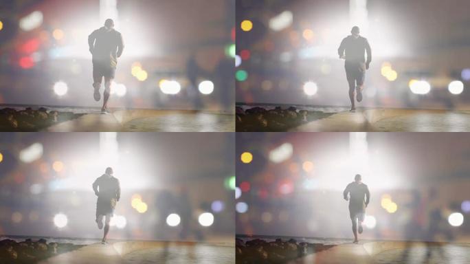 人在海边奔跑，城市交通和夜间灯光的组合
