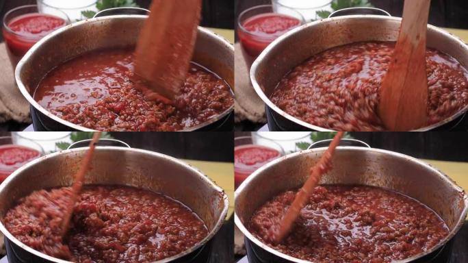 肉酱，用于在锅中煮沸的意大利面