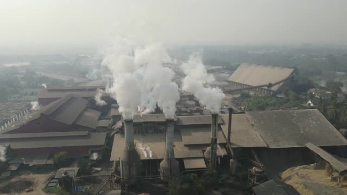 工厂烟囱冒烟环境污染工业废气