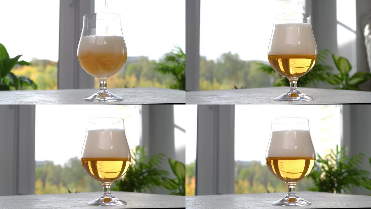 啤酒倒入玻璃杯中。摄像机四处移动。视差效应。