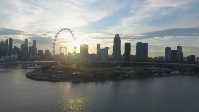 日落时新加坡城市著名滨海湾市中心鸟瞰图