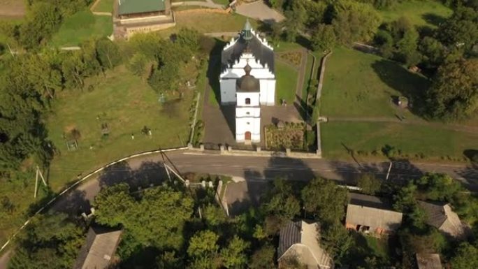 苏博提夫村的伊林斯卡教堂