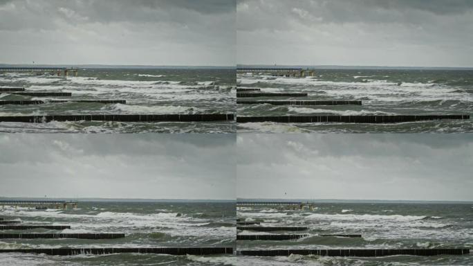 波涛汹涌的海浪在码头附近坠毁