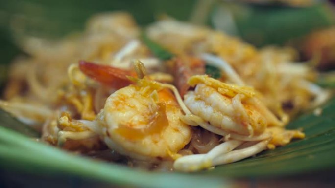 泰国传统美食，泰国虾米，干面，街头美食，泰国美食风格。特写