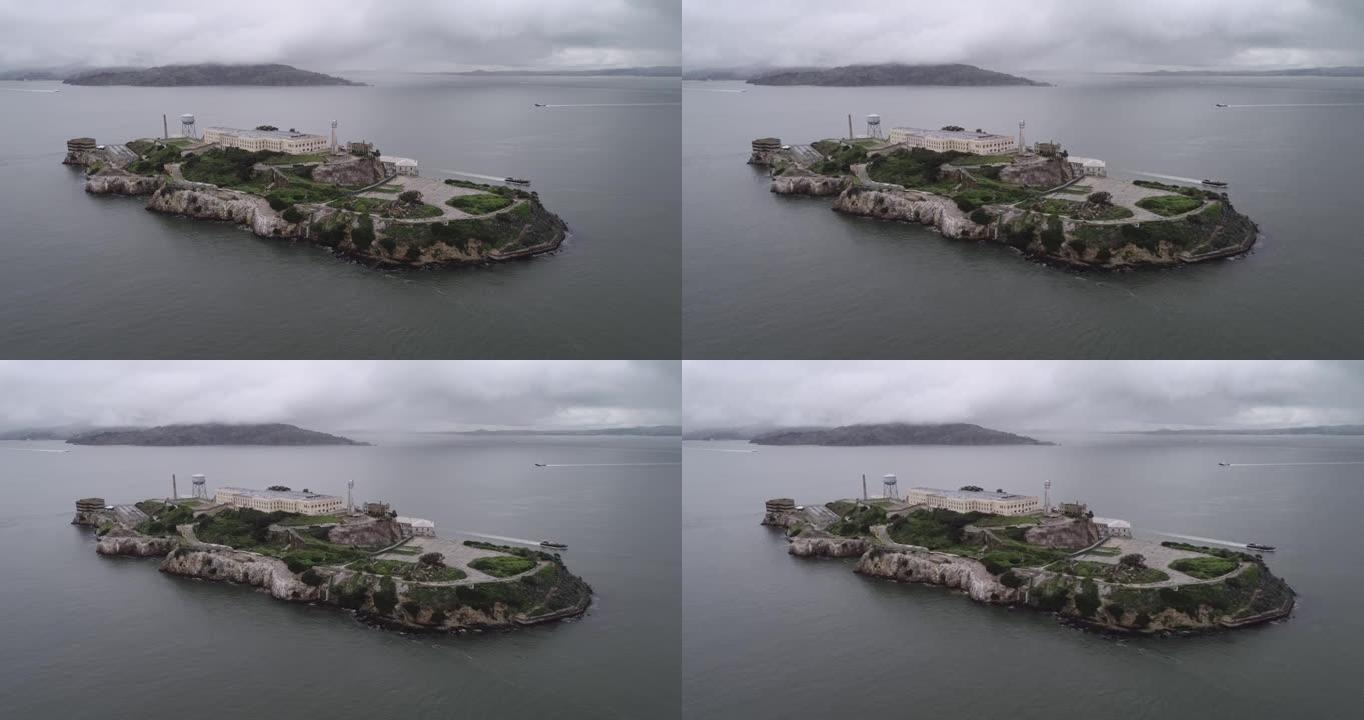 旧金山湾恶魔岛的鸟瞰图。美国。最著名的恶魔岛监狱，监狱。观光的地方。