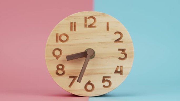 木钟移动指针时钟8到9点。