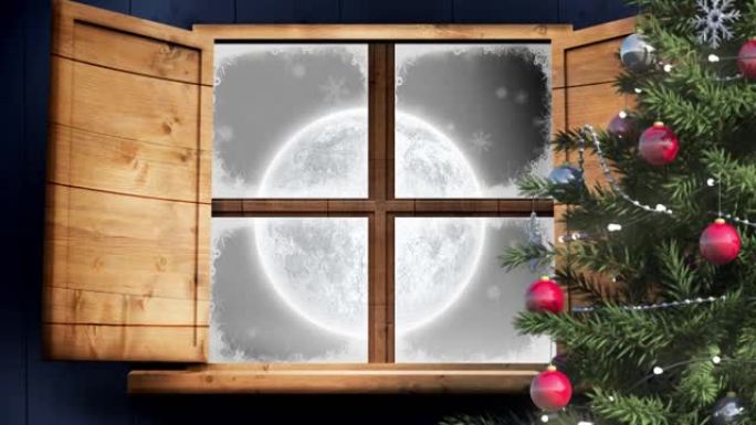 圣诞树和木制窗框，抵御夜空中闪耀的星星和月亮