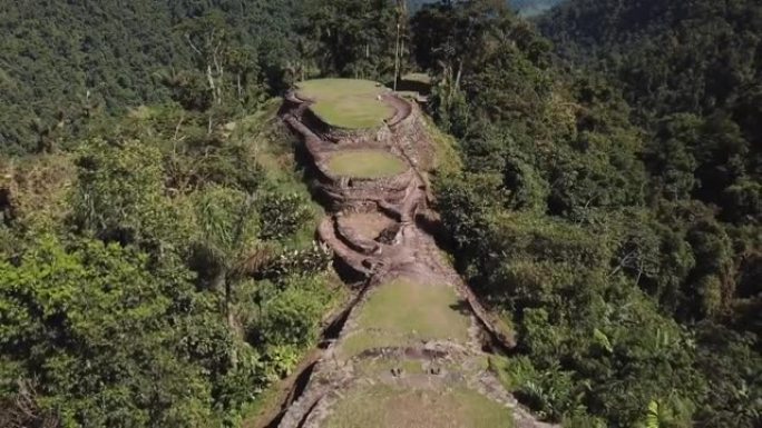 无人机飞越哥伦比亚古代遗址失落之城