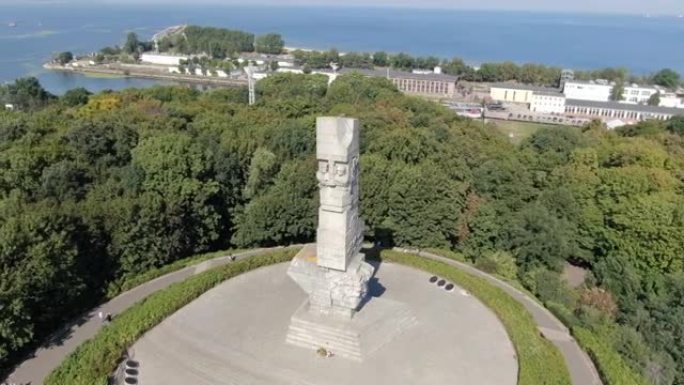 位于波兰格但斯克的西普拉特纪念碑，1939年第二次世界大战在这里打响
