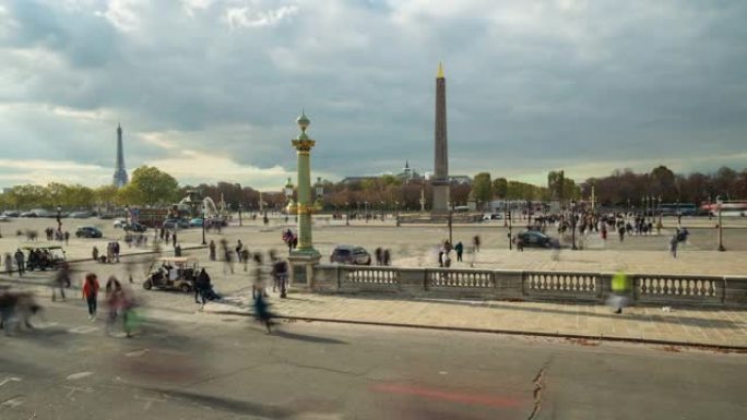 协和广场和卢克索方尖碑的视图，包括埃菲尔铁塔和巴黎香榭丽舍大道-4k延时