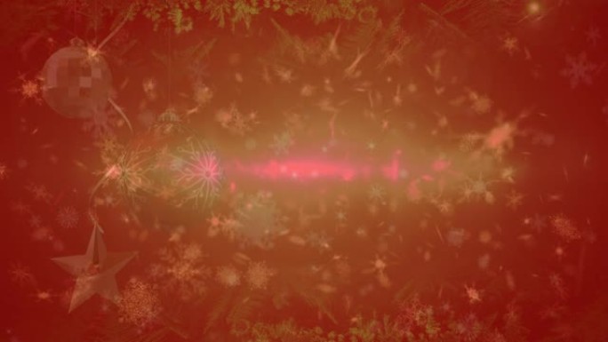 雪花漂浮在圣诞节装饰品上，红色背景下的光斑
