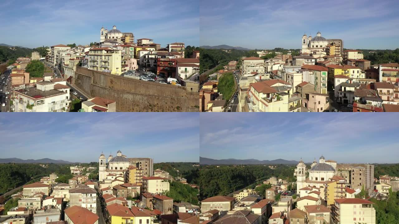 意大利拉齐奥的瓦尔蒙托内市，多里亚·潘菲利宫和圣母升天大学教堂。
