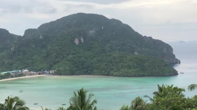泰国李佩岛-2018年5月: 阿里拉景观热带岛，泰国李佩岛