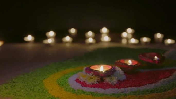 排灯节庆祝活动期间点亮的传统diya灯