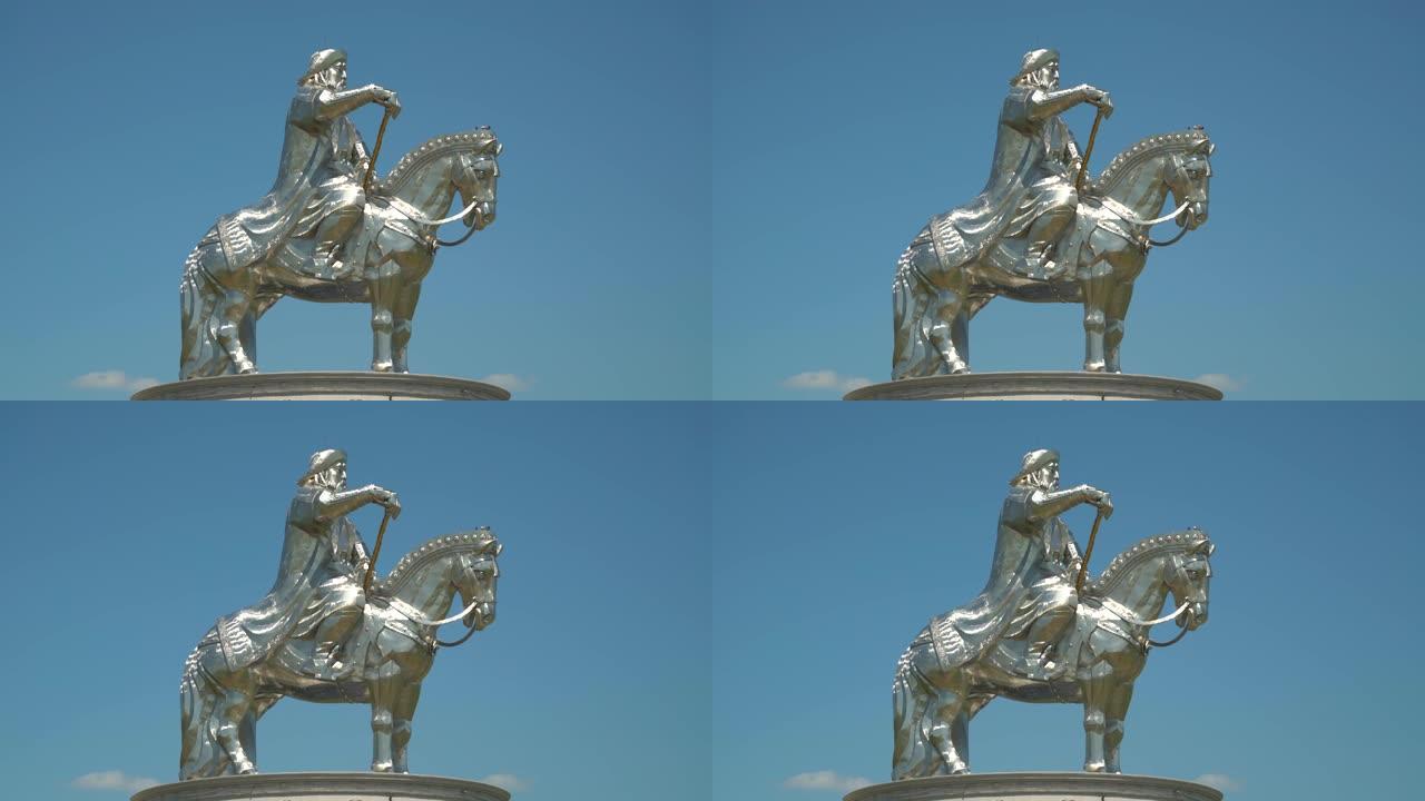 2019年5月3日，蒙古乌兰巴托:成吉思汗纪念碑