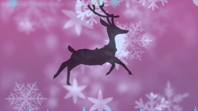 紫色背景上驯鹿在雪花下奔跑的剪影上的圣诞树图标