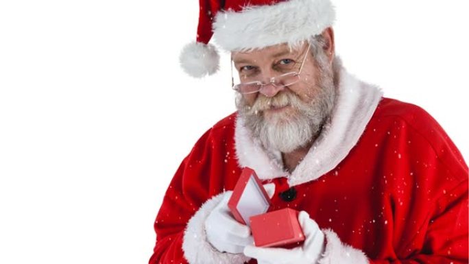 白雪皑皑的圣诞老人拿着礼物的动画