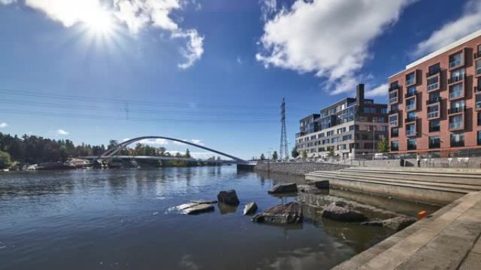 芬兰赫尔辛基卡拉萨塔马区的现代桥梁